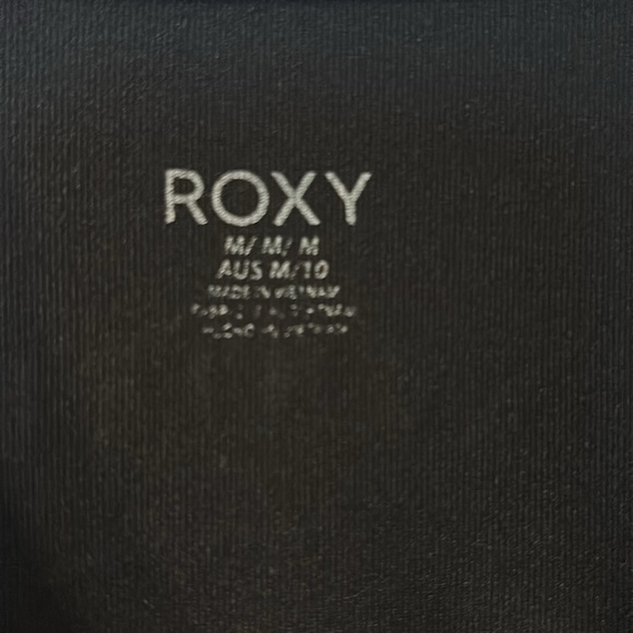 Roxy graphic swim shirt size medium - Picture 3 of 6